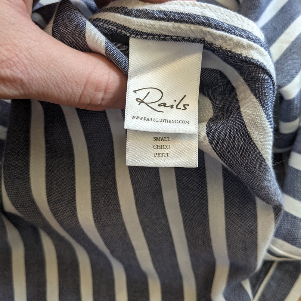 Rails Striped Blue Blouse 💙🤍 - Picture 8 of 13